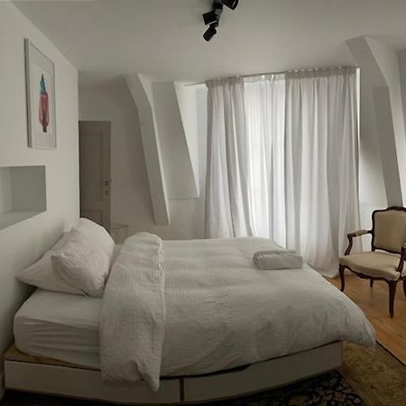 Duplex Dernier Etage Avec Terasse A Deux Pas De La Grand Place Brusel Exteriér fotografie