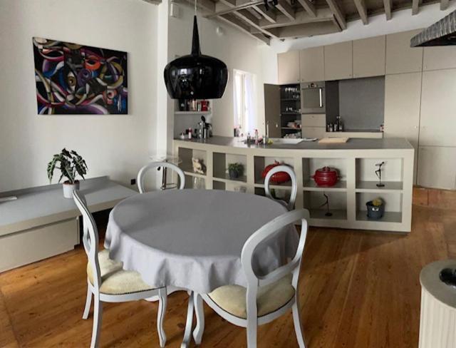 Duplex Dernier Etage Avec Terasse A Deux Pas De La Grand Place Brusel Exteriér fotografie